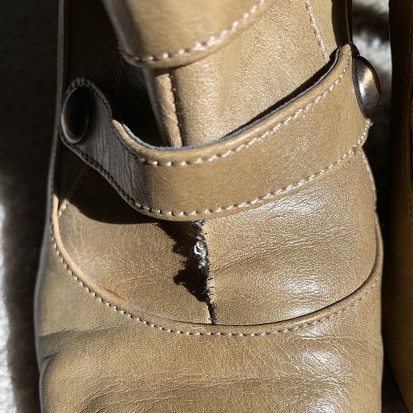 Xhilaration heeled booties - Picture 3 of 5